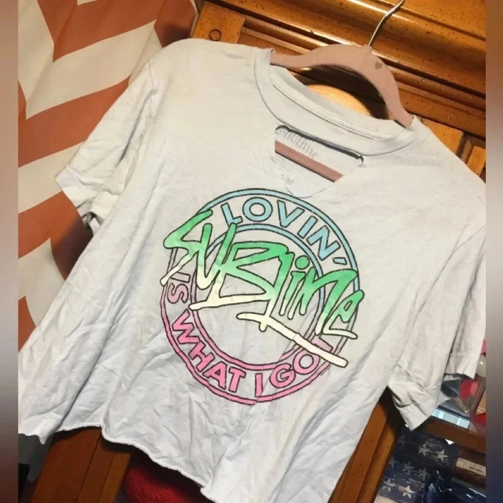Sublime crop top S/M like new​​